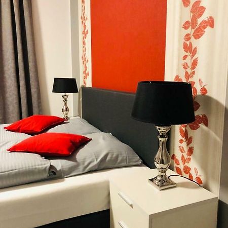 Haus Tannenhof Hotell Hannover Exteriör bild