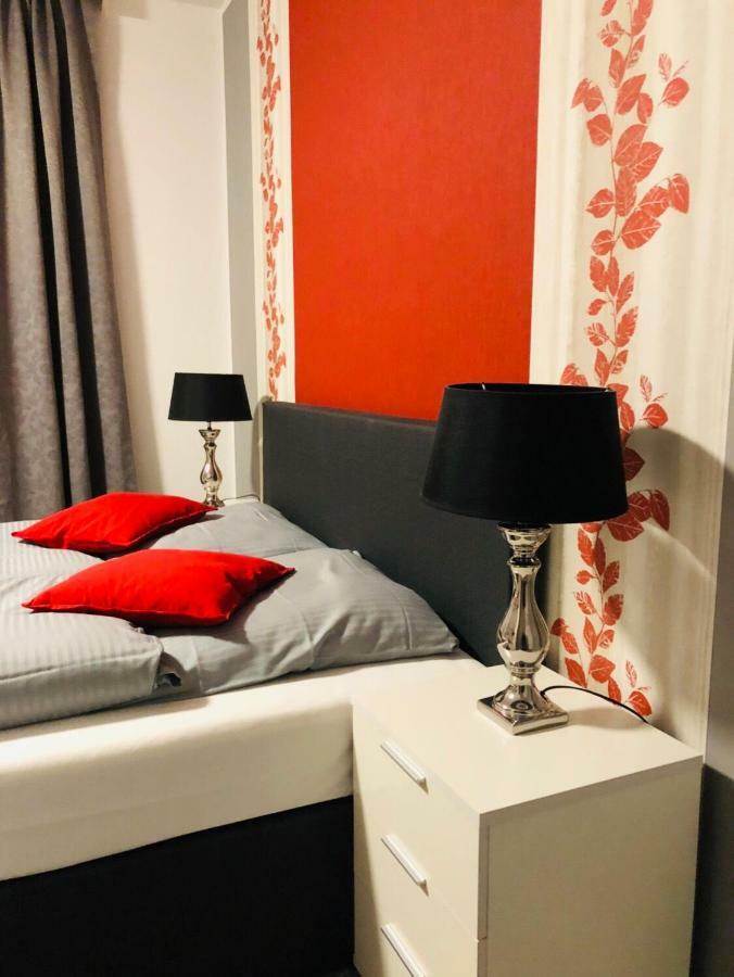 Haus Tannenhof Hotell Hannover Exteriör bild
