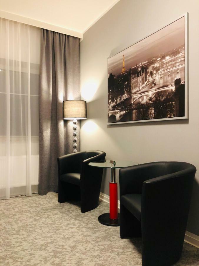 Haus Tannenhof Hotell Hannover Exteriör bild