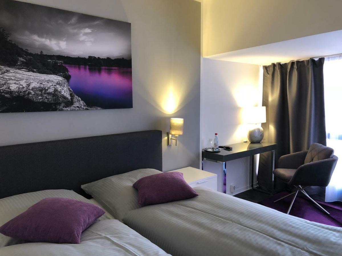 Haus Tannenhof Hotell Hannover Exteriör bild