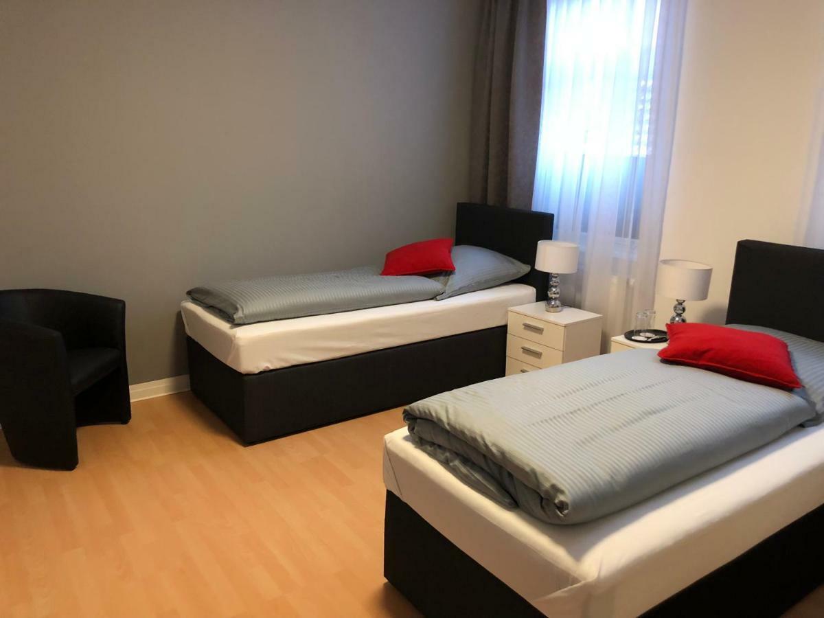 Haus Tannenhof Hotell Hannover Exteriör bild